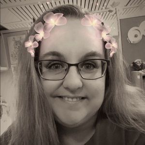 Meet your Posher, Angie